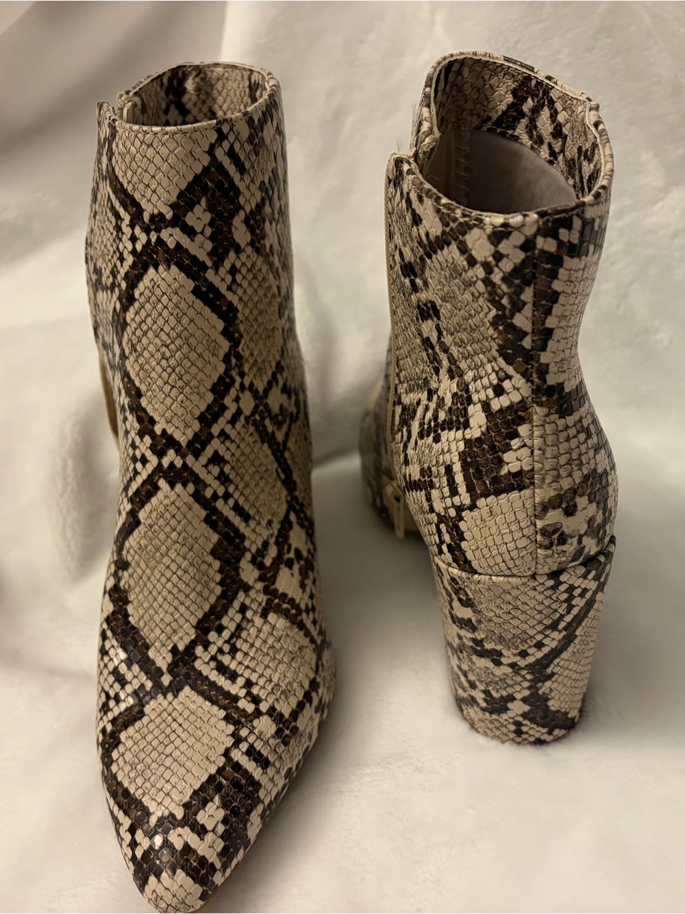 Snake-Print Pointed Toe Ankle Boots - Beige/Brown